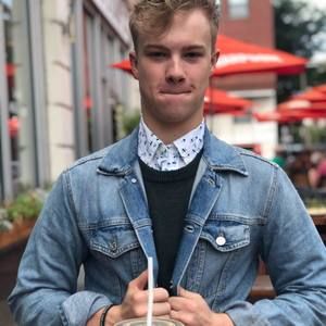 Meet your Posher, Michael